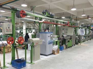 光伏電纜生產(chǎn)線